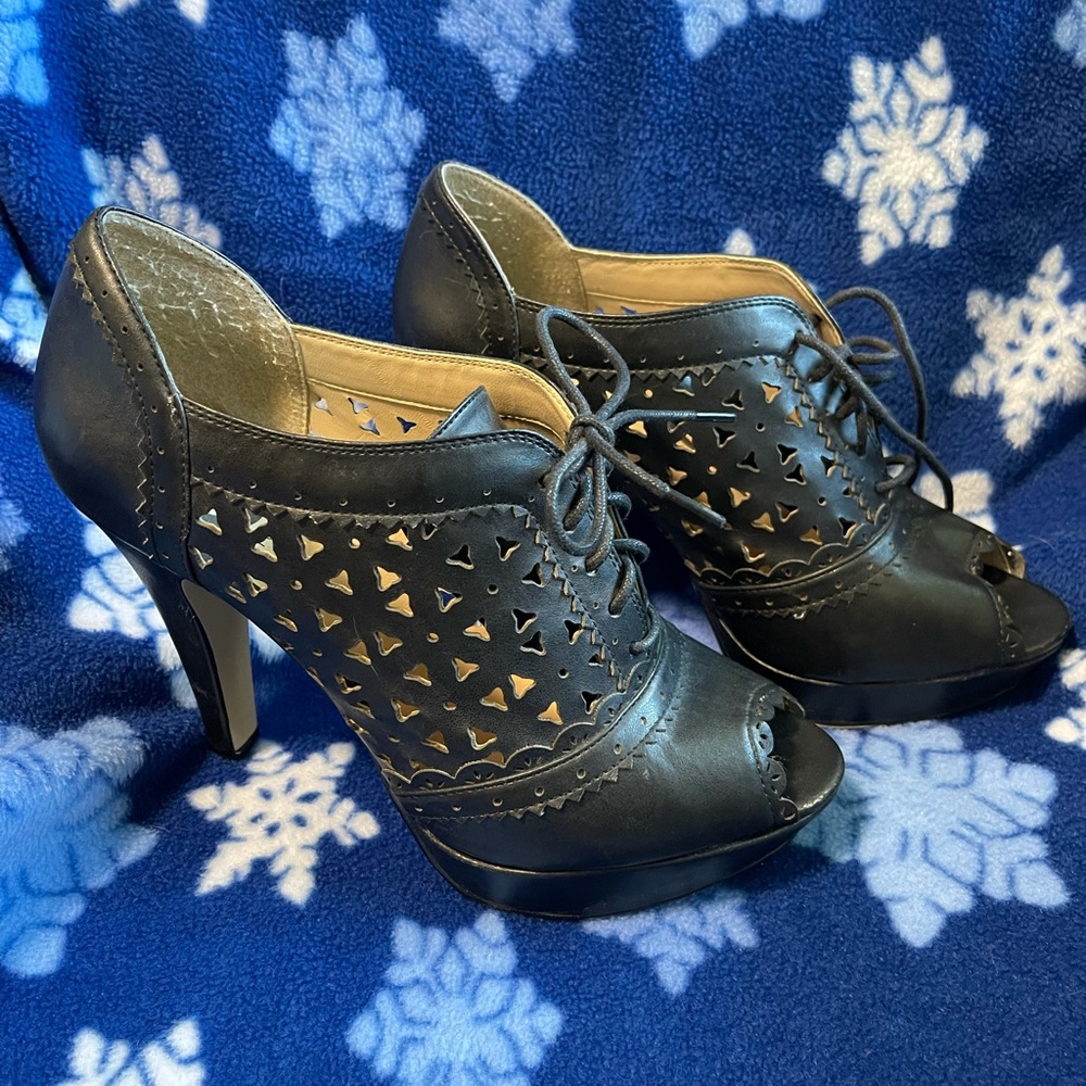 {G by Guess} Peep toe heels